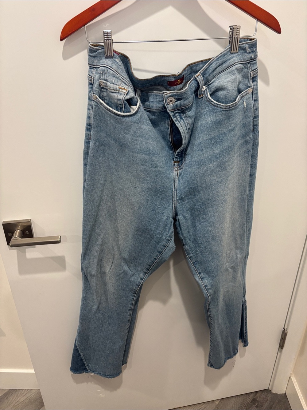 7 For All Mankind women sz 34 Light Blue Wide Leg Jeans